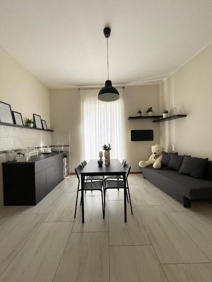 Diverso Apartment Caiazzo ภายนอก รูปภาพ